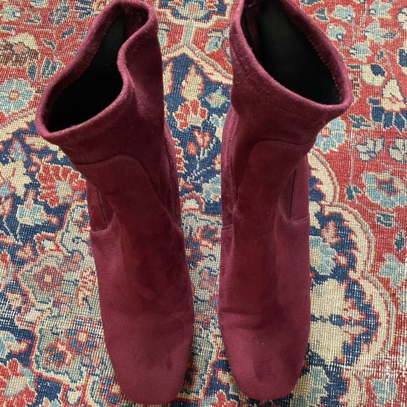 Kenneth Cole Nikki suede bootie - Picture 2 of 5